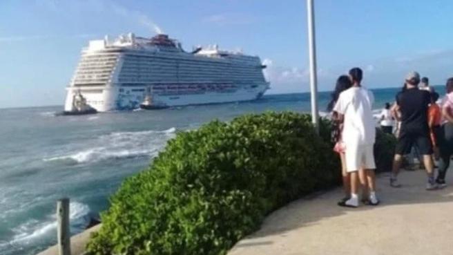 REPUBBLICA DOMINICANA | Nave da crociera arenata, 3mila turisti