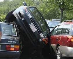 6 automobilisti italiani su 10 pensano che non ci siano abbastanza parcheggi nelle città