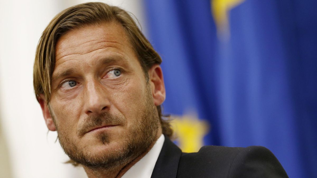 CALCIO | Roma, Totti su un suo futuro in società: “Mi hanno chiamato, ma…”