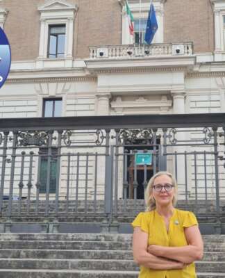 Antonella Rega davanti al Viminale per il MAIE - Movimento Associativo Italiani all'Estero