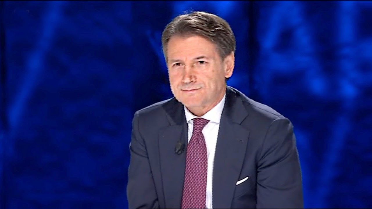 VIDEO | Cartabianca, l’intervista a Giuseppe Conte