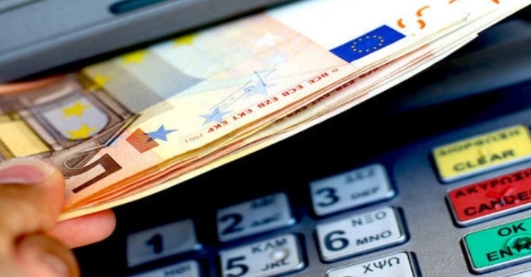 2mila miliardi di euro fermi sui nostri conti correnti