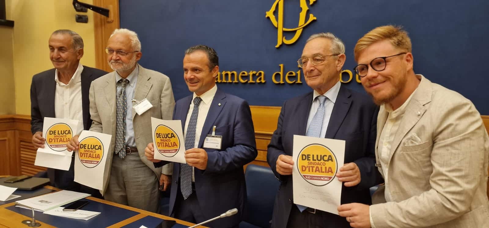 De Luca lancia la federazione: nasce Sud chiama Nord
