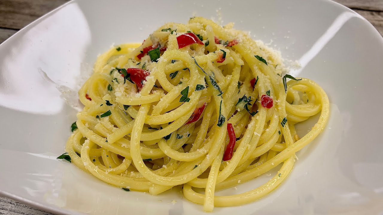VIDEO RICETTA | Una pasta deliziosa, pronta in 5 minuti!