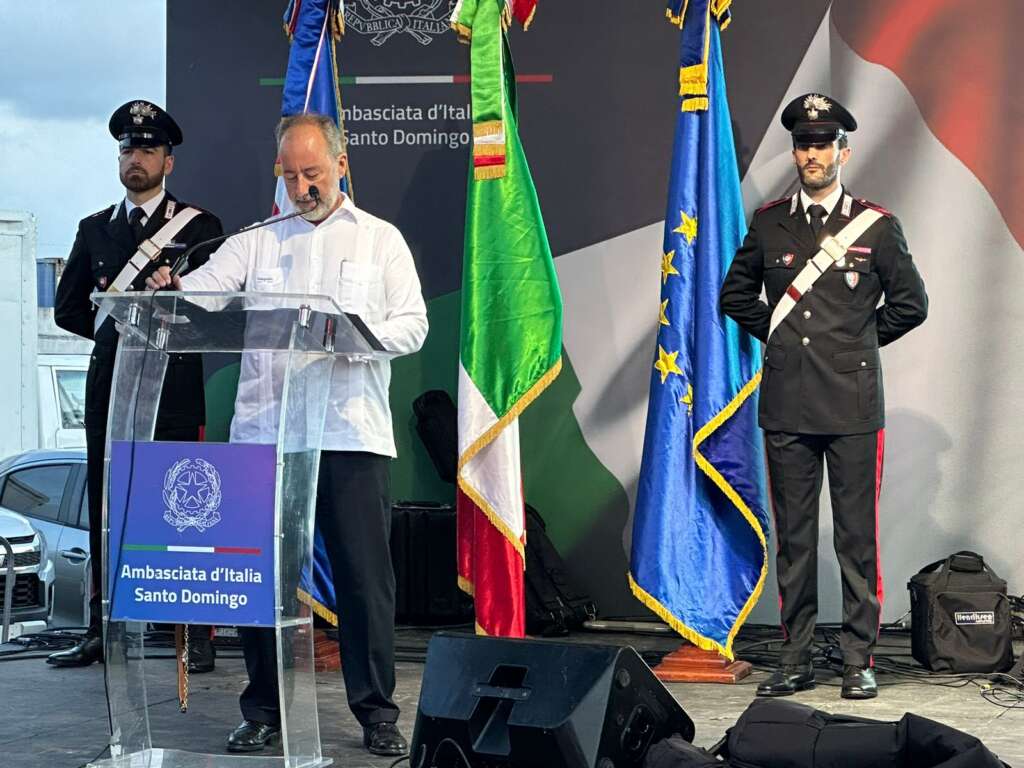 REPUBBLICA DOMINICANA | Grande successo per la Domenica Italiana organizzata dall’Ambasciata. Nella foto, l'Ambasciatore Stefano Queirolo Palmas durante il suo intervento