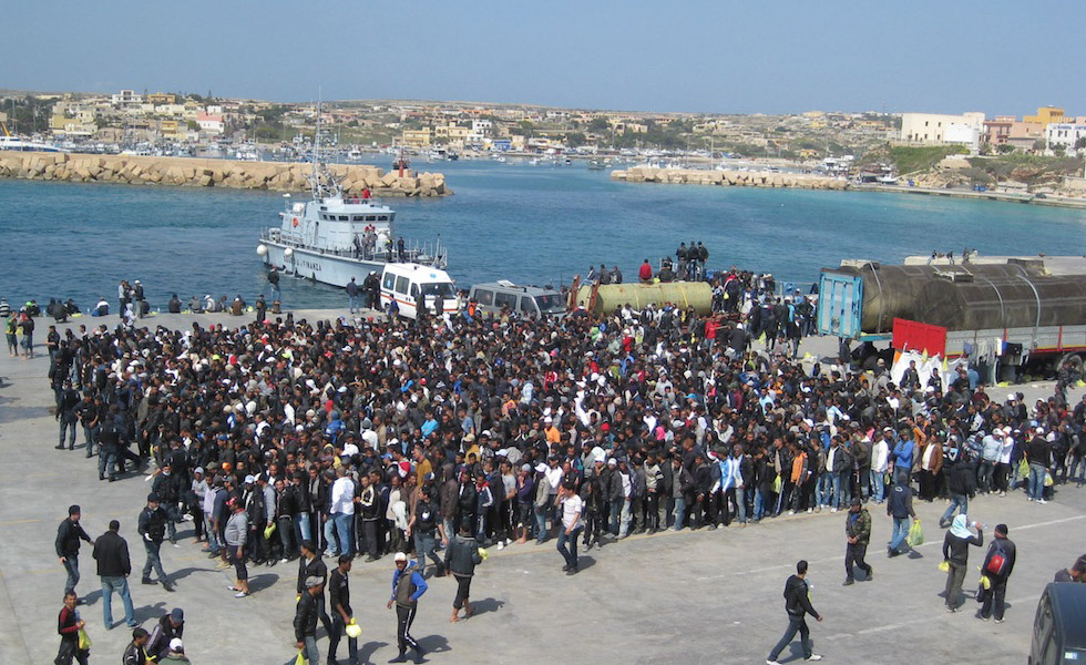 Lampedusa, centro di accoglienza