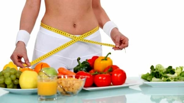 Tornare in forma dopo l’estate: consigli per perdere i chili di troppo