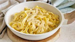 Fettuccine Alfredo