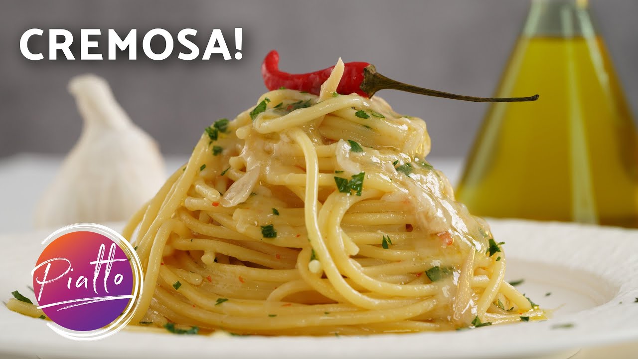 VIDEO | Spaghetti aglio olio e peperoncino. Super cremosi, RICETTA BOMBA!