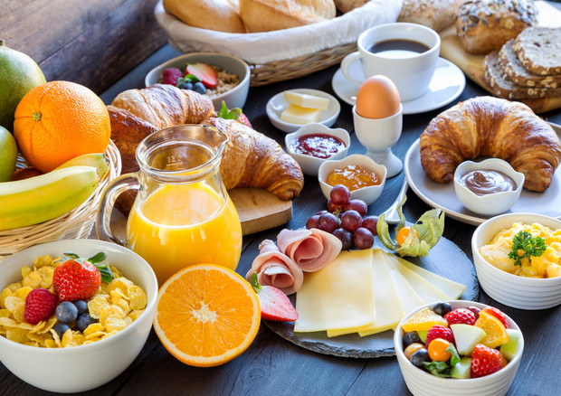 LO STUDIO | Colazione ricca e tanto sole per superare il jet lag