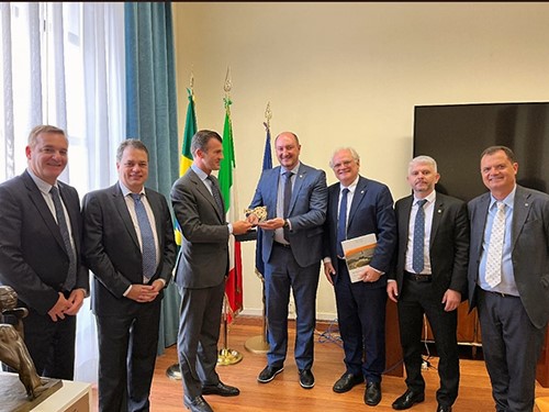 BRASILE | Italiani nel mondo, Porta (Pd): “Presto uno sportello consolare a Santa Catarina”