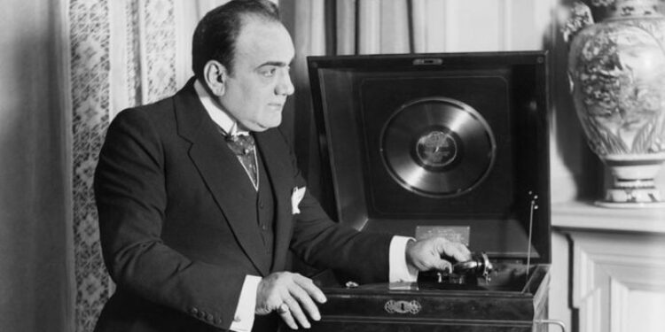 Enrico Caruso