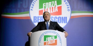 Antonio Tajani, Fi