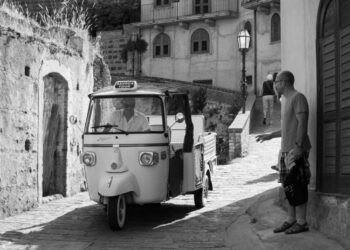 Italiani all'estero e turismo delle radici