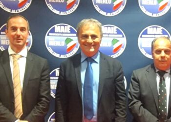 Da sinistra, nella foto: il Sen. Mario Borghese, il Sen. Ricardo Merlo, l'On. Franco Tirelli