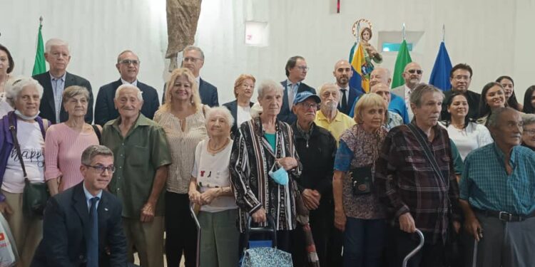 VENEZUELA | “Un Sorriso per Natale”: prima iniziativa pubblica dell’Ambasciatore De Vito