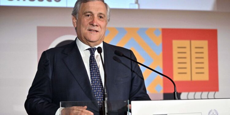Antonio Tajani, ministro degli Esteri