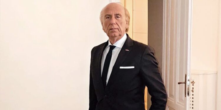 Roberto Carlino, immobiliarista