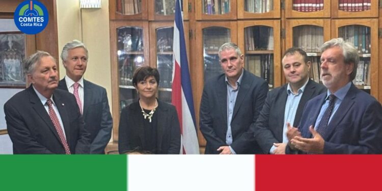 COSTA RICA | L’Ambasciatore Alberto Colella incontra la comunità italiana a Casa Italia