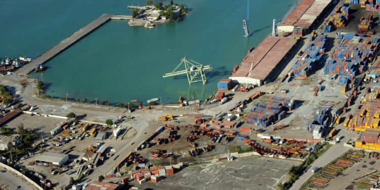 Chiuso a tempo indeterminato il principale porto di Haiti