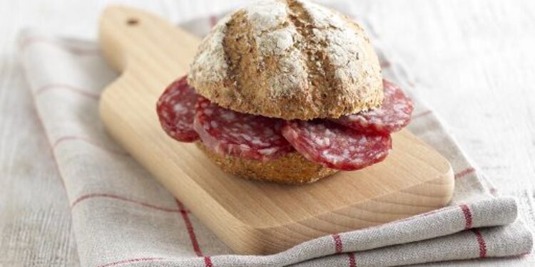 Salame Cacciatore italiano, produzione +0,8%. Bene l’export