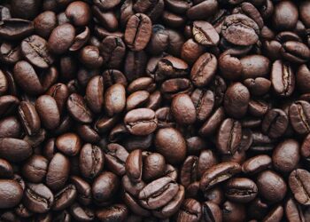 Caffeina, un "booster" d'energia: ma occhio agli effetti collaterali