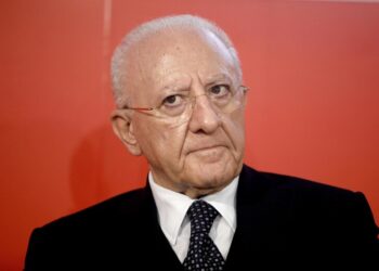CAMPANIA | De Luca è già in campagna elettorale