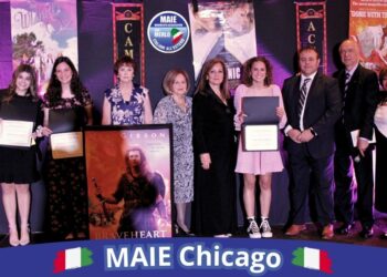 USA | Chicago, il MAIE consegna due borse di studio a studentesse italo-americane