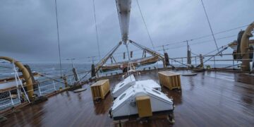 MARINA MILITARE | L’Amerigo Vespucci doppia per la prima volta Capo Horn
