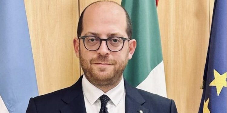 TURISMO DELLE RADICI | Carmelo Barbera, Console Generale d’Italia a Buenos Aires: “Un viaggio alla pianta madre, l’Italia”