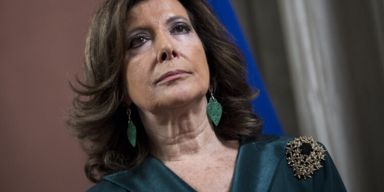 Elisabetta Casellati, ministro della Riforme
