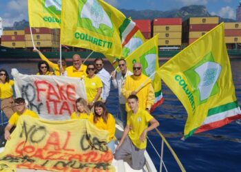 MADE IN ITALY | Blitz Coldiretti al porto di Salerno: “Stop falso cibo italiano”