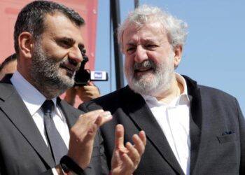 CASO BARI | Scontro tra la Commissione antimafia ed Emiliano