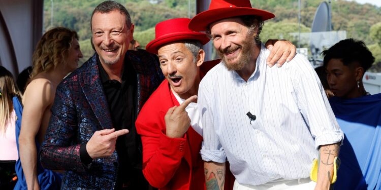 VIVA RAI2 | Fiorello chiude con Amadeus e Jovanotti e saluta così: “E’ stato bello, alla prossima idea”