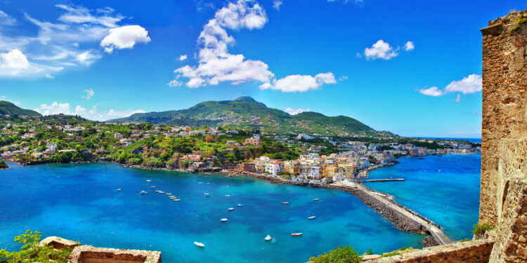 ESTATE 2024 | Ischia, puro Mediterraneo