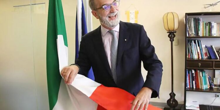 FARNESINA | Italiani all’estero, Davide Giglio nuovo Ambasciatore d’Italia a Manila