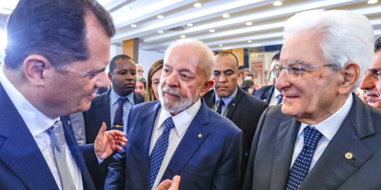 L'on. Fabio Porta con il Presidente della Repubblica italiana Sergio Mattarella e il Presidente del Brasile Lula