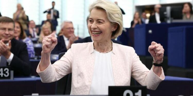 EUROPA | Ursula von der Leyen rieletta presidente della Commissione Europea