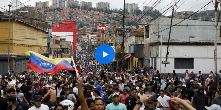 CASO IN VENEZUELA DOPO IL VOTO | Maduro tenta il golpe, posti di blocco rafforzati