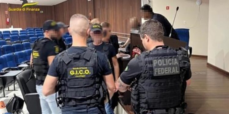 MAFIA | Blitz in Brasile, i soldi di Cosa Nostra riciclati in Sud America