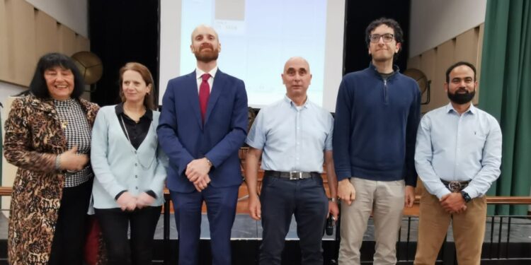 REGNO UNITO | Comites Manchester, proiezione del documentario "Roots of the Vine"