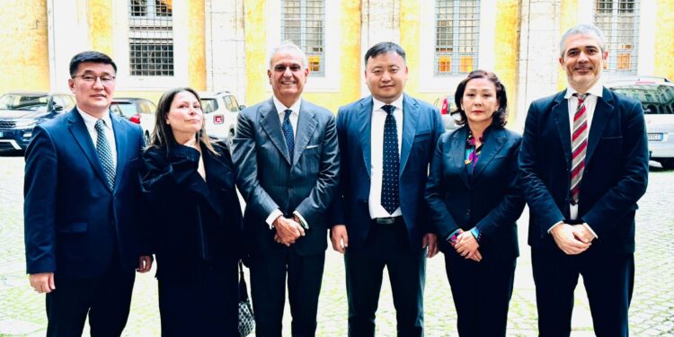 COOPERAZIONE | Carè (Pd) incontra il Ministro della giustizia e degli affari interni della Mongolia, Altangerel Oyunsaikhan