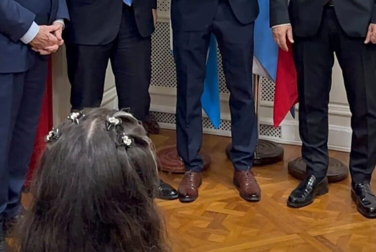 UNIVERSITÁ DI BUENOS AIRES (UBA) | Ricardo Merlo consegna Diploma 2024 a studenti italoargentini [FOTO e VIDEO]