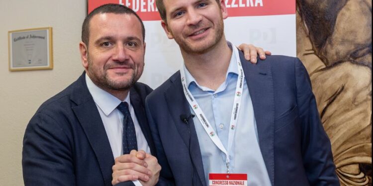 Dario Natale con l'On. Toni Ricciardi