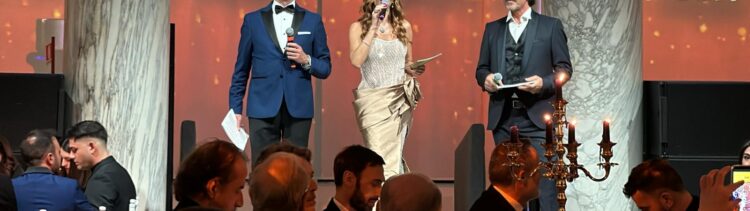 MADE IN ITALY | Italiani all’estero, a Massimo Romagnoli il Premio Oscar della Moda [FOTO]
