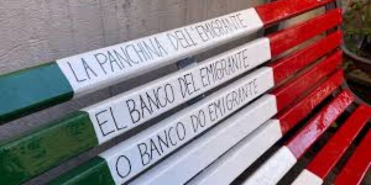 Panchina dell'Emigrante