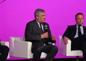Antonio Tajani, ministro degli Esteri