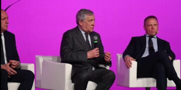Antonio Tajani, ministro degli Esteri