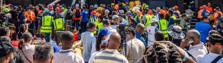 TRAGEDIA A SANTO DOMINGO | Crolla il tetto di una discoteca, almeno 98 morti. Tra le vittime anche Ruby Perez