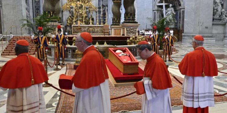 Addio a Papa Francesco